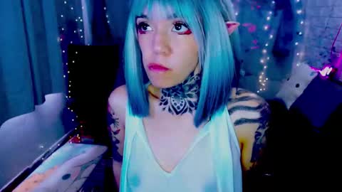 Snapshot of lannie_gonzales chatting on 03-16-26, 01:48 LANNIE online show from 03-16-26, 01:48