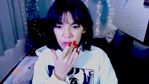 Snapshot of lannie_gonzales chatting on 03-17-26, 02:09 LANNIE online show from 03-17-26, 02:09