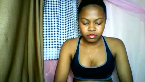 lara_belle online show from 06-19-26, 10:41