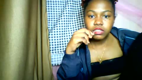 lara_belle online show from 06-30-26, 05:14
