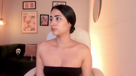 Lara Madisson online show from 05-25-26, 06:52