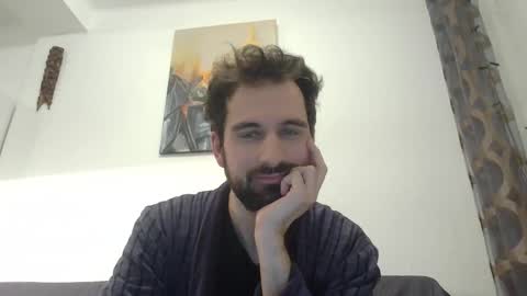 Snapshot of laraaan chatting on 11-26-25, 08:32 laraaan online show from 11-26-25, 08:32