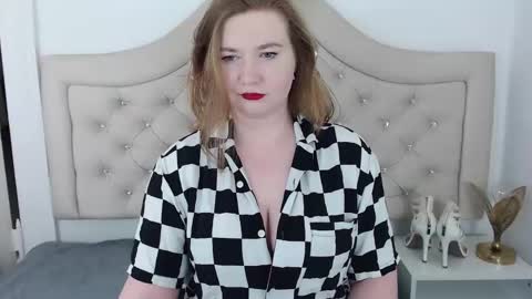 LaraFlirt online show from 01-30-25, 10:08