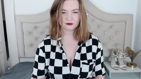 LaraFlirt online show from 02-05-25, 10:33