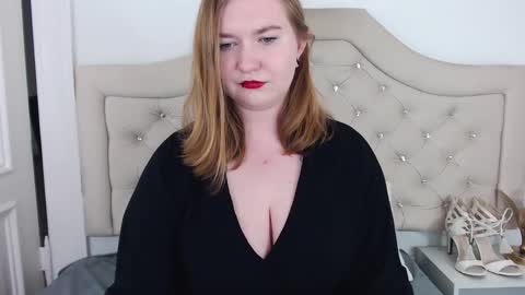 LaraFlirt online show from 03-12-25, 06:33