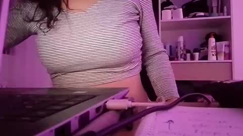 larafox22 online show from 04-13-26, 03:56