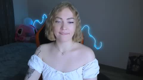 LaraKrein lk online show from 03-06-26, 06:15