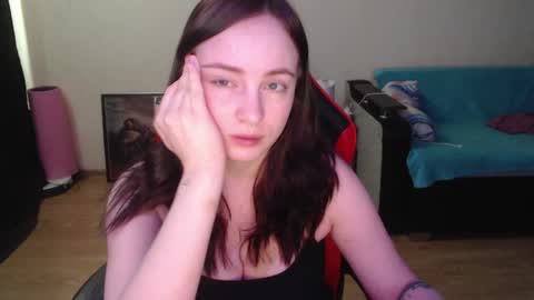 Laralianna online show from 04-02-26, 11:52