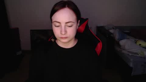 Laralianna online show from 04-11-26, 06:12