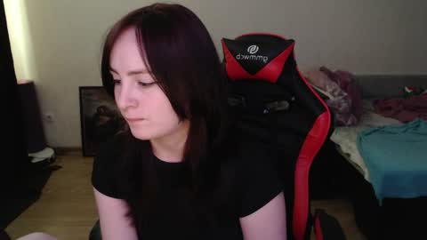 Laralianna online show from 04-24-26, 08:39