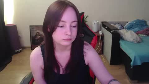 Laralianna online show from 05-14-26, 01:51
