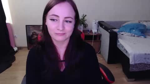 Laralianna online show from 06-16-26, 10:18