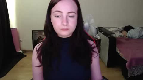 Laralianna online show from 06-30-26, 11:00