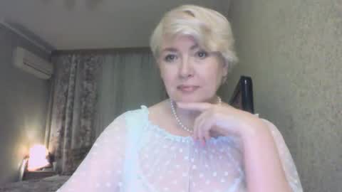 laramrs online show from 02-24-26, 04:49