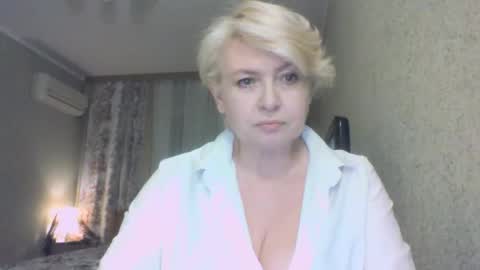 laramrs online show from 03-06-26, 06:37