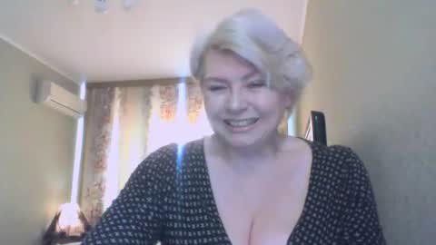 laramrs online show from 03-22-26, 07:56