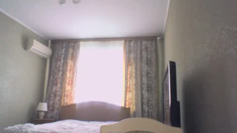 laramrs online show from 04-04-26, 10:46