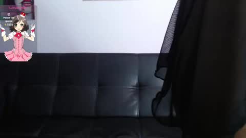 Snapshot of laramucci chatting on 01-09-26, 07:37 laramucci online show from 01-09-26, 07:37