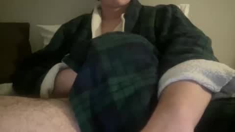 HUNG YUNG STR8 online show from 02-18-26, 10:06