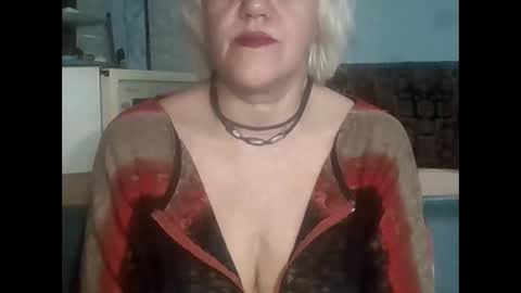 larisaq4ugo24 online show from 03-18-26, 07:44