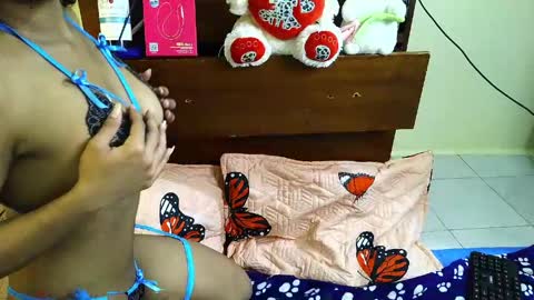 larita_curly online show from 04-20-26, 08:32