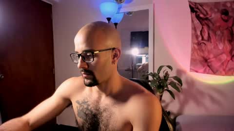 larry_stewart online show from 07-25-26, 11:02