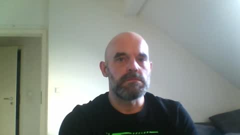larsvegas1895 online show from 05-25-26, 04:51