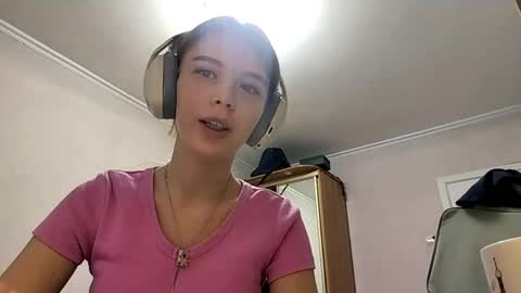 Linet online show from 04-03-26, 09:18