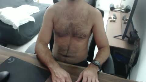 Snapshot of latexdave84 chatting on 05-07-26, 11:15 latexdave84 online show from 05-07-26, 11:15