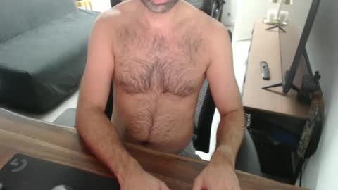 Snapshot of latexdave84 chatting on 05-18-26, 01:02 latexdave84 online show from 05-18-26, 01:02