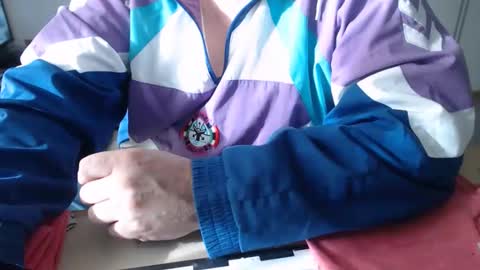 Snapshot of latexloverch71 chatting on 11-12-25, 12:27 Andreas Latexlover online show from 11-12-25, 12:27