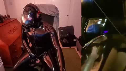 Snapshot of latexviking003 chatting on 08-09-26, 07:08 latexviking003 online show from 08-09-26, 07:08