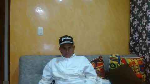 Snapshot of latin_11in chatting on 04-10-26, 02:17 latin_11in online show from 04-10-26, 02:17