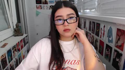 miiiiiiaaaa online show from 01-10-25, 11:33