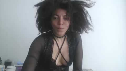 Latinacoka online show from 05-09-26, 05:07