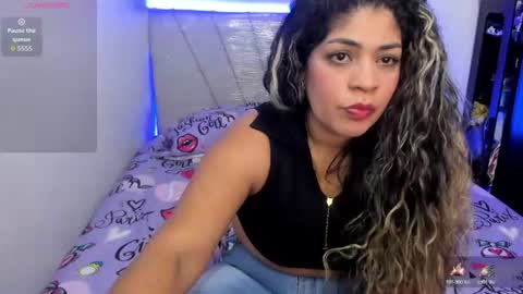 latinamav22 online show from 06-17-26, 01:19