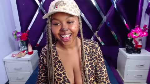 latinas_anales online show from 01-13-25, 05:55