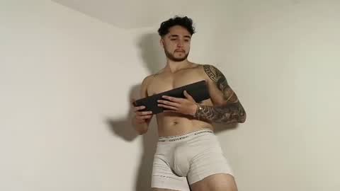 LatinBoyVIP  Colombian online show from 07-15-26, 03:17