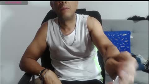 latinmartin254 online show from 04-23-26, 01:51