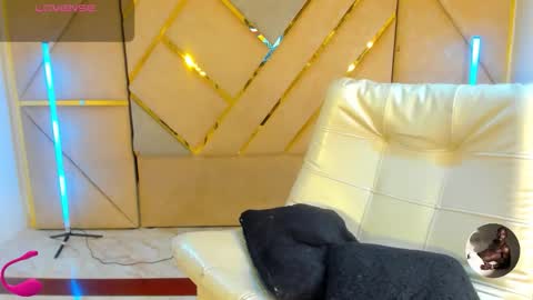 LEANDRO online show from 01-06-26, 03:10