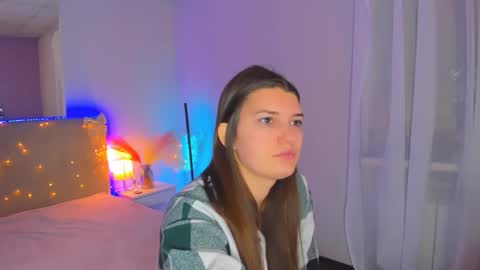 Snapshot of laura__leee chatting on 02-03-26, 06:22 Laura online show from 02-03-26, 06:22