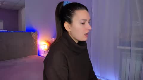 Snapshot of laura__leee chatting on 02-20-26, 06:37 Laura online show from 02-20-26, 06:37