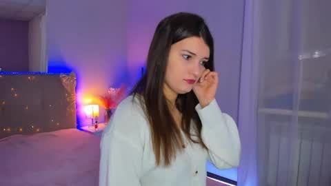 Snapshot of laura__leee chatting on 02-28-26, 06:36 Laura online show from 02-28-26, 06:36