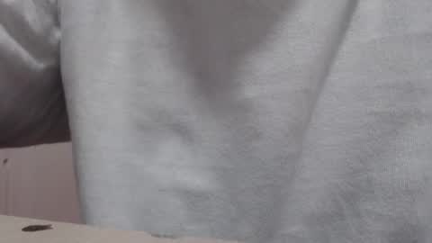  Laura  online show from 04-04-26, 09:23