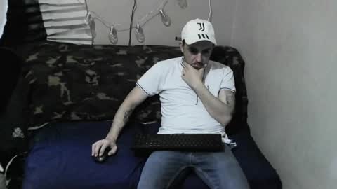 lauradecuada2 online show from 05-03-26, 10:16