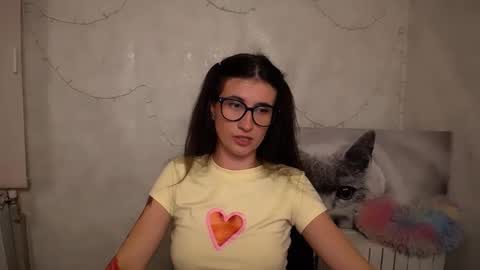 Laura online show from 05-29-26, 08:12