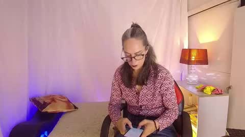 Snapshot of laurasofia45 chatting on 03-28-26, 08:30 Laura Sofia online show from 03-28-26, 08:30