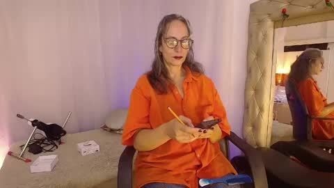 Snapshot of laurasofia45 chatting on 05-07-26, 02:17 Laura Sofia online show from 05-07-26, 02:17