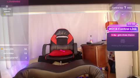 Snapshot of laurasofia45 chatting on 05-11-26, 03:51 Laura Sofia online show from 05-11-26, 03:51