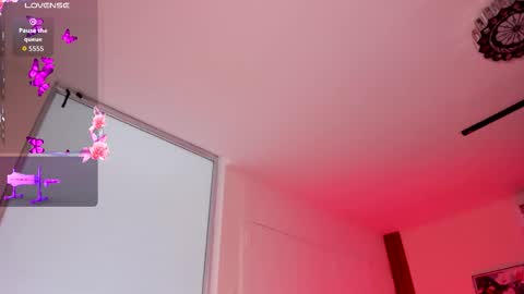 Lauren online show from 03-18-26, 06:11